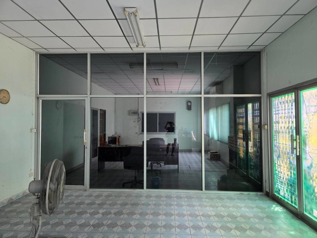 ขายถูกมาก!! โรงงาน โกดัง โฮมออฟฟิศ 260 ตร.ว. ทำเลทอง ในโครงการแฟคตอรี่แลนด์ 1 พุทธมณฑลสาย 5