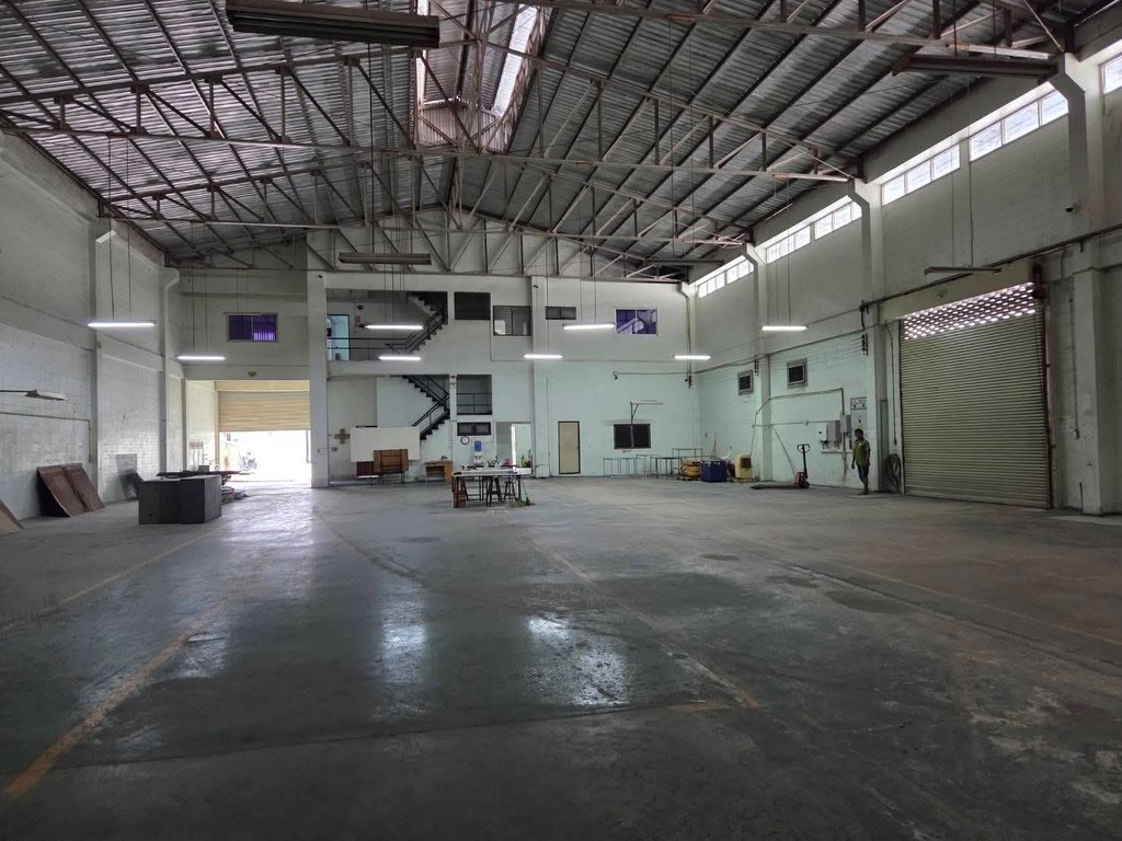 ขายถูกมาก!! โรงงาน โกดัง โฮมออฟฟิศ 260 ตร.ว. ทำเลทอง ในโครงการแฟคตอรี่แลนด์ 1 พุทธมณฑลสาย 5