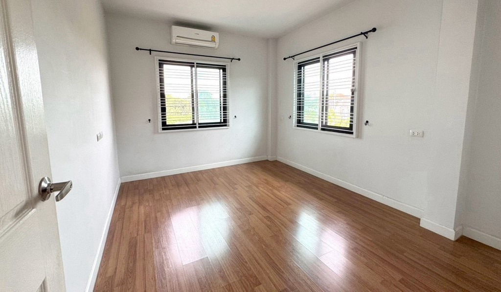 ขายถูก!! บ้านเดี่ยว 2 ชั้น รีโนเวทใหม่ ม.บ้านฟ้ากรีนเนอรี่ ราชพฤกษ์-ปากเกร็ด ใกล้โรบินสัน เซ็นทรัลฯ