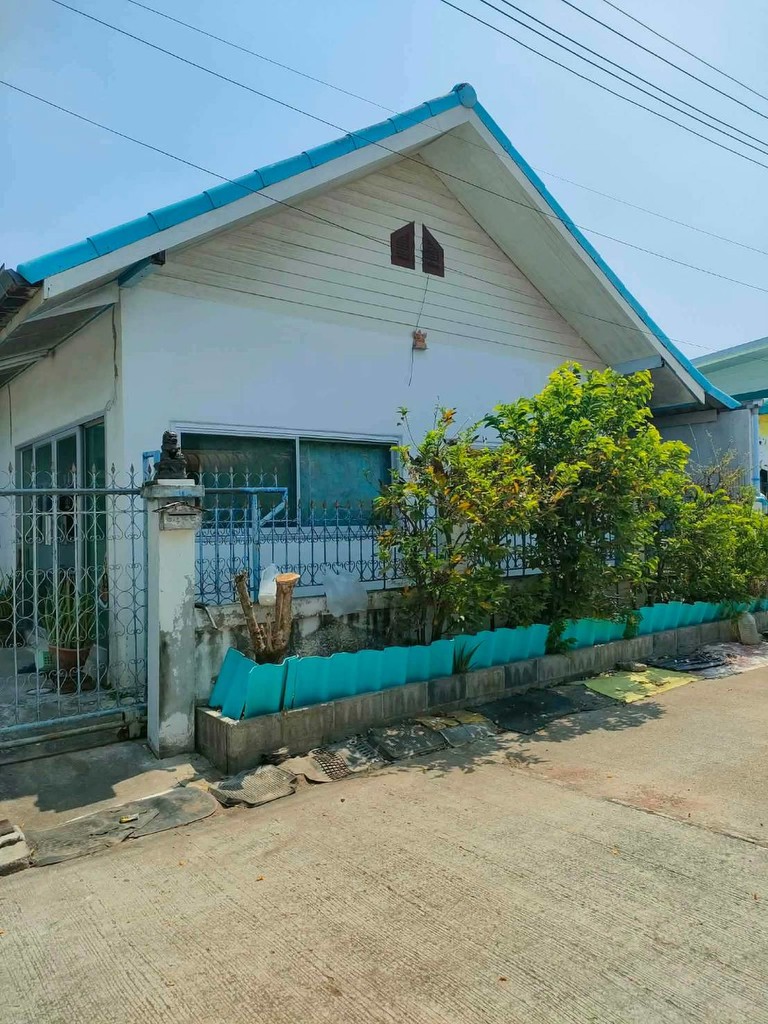 ขายถูกมาก!! บ้านเดี่ยว 3 หลัง ม.วรการ3 ทำเลทอง อ.เมือง โคราช ใกล้แม็คโคร โลตัส โอเอ็มไนท์มาร์เก็ตฯ
