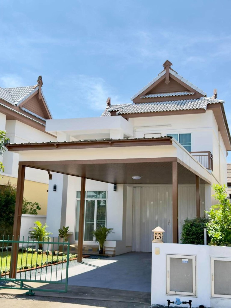 ขายถูกมาก!! บ้านเดี่ยว 2 ชั้น รีโนเวทใหม่ ทำเลทอง อ.สันทราย จ.เชียงใหม่ ใกล้เซ็นทรัล บิ๊กซี โลตัสฯ