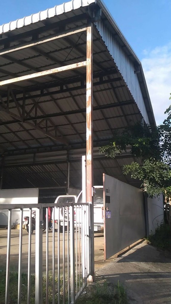 ขายถูกมาก!! บ้านพร้อมที่ดินเนื้อที่ 115 ตรว. ทำเลทอง เขื่อนขันธ์ ซอย 8 อ.เมือง จ.พิษณุโลก ใกล้บิ๊กซี