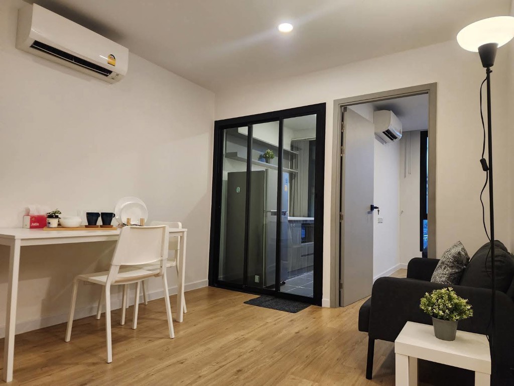 ขายถูกมาก!! คอนโด Attitude BU Condo ห้องสวย เฟอร์ครบ ติดถนนพหลโยธิน ตรงข้าม ม.กรุงเทพ ใกล้ฟิวเจอร์พา