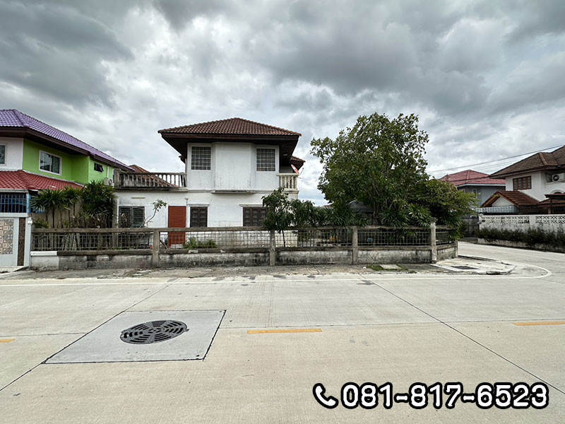 ขายบ้านพร้อมที่ดิน  หมู่บ้าน บ้านบัวทอง  ถนนเลียบคลองบางไผ่