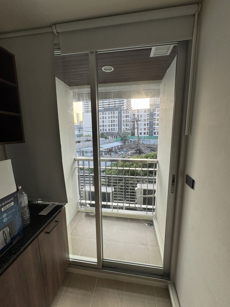 พร้อมเข้าอยู่ ให้เช่า Condo The Niche Sukhumvit 49 ห้องรีโนเวทใหม่ทั้งห้อง
