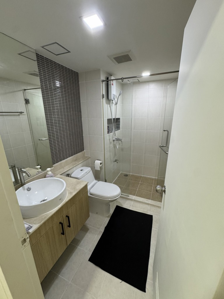 พร้อมเข้าอยู่ ให้เช่า Condo The Niche Sukhumvit 49 ห้องรีโนเวทใหม่ทั้งห้อง