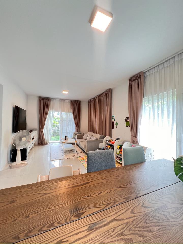 บ้านเดี่ยวหลังมุม สีวลี ศรีนครินทร์–ร่มเกล้า