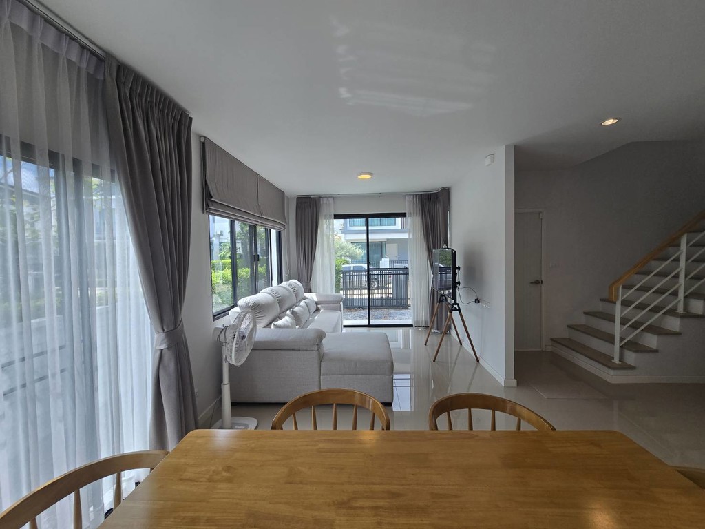 บ้านเดี่ยว โครงการอีโค เฮ้าส์ ปิ่นเกล้า-ศาลายา ECO HAUS Pinklao – Salaya ต.ศาลากลาง อ.บางกรวย นนทบ