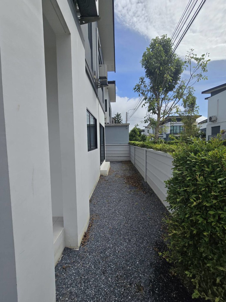 บ้านเดี่ยว โครงการอีโค เฮ้าส์ ปิ่นเกล้า-ศาลายา ECO HAUS Pinklao – Salaya ต.ศาลากลาง อ.บางกรวย นนทบ