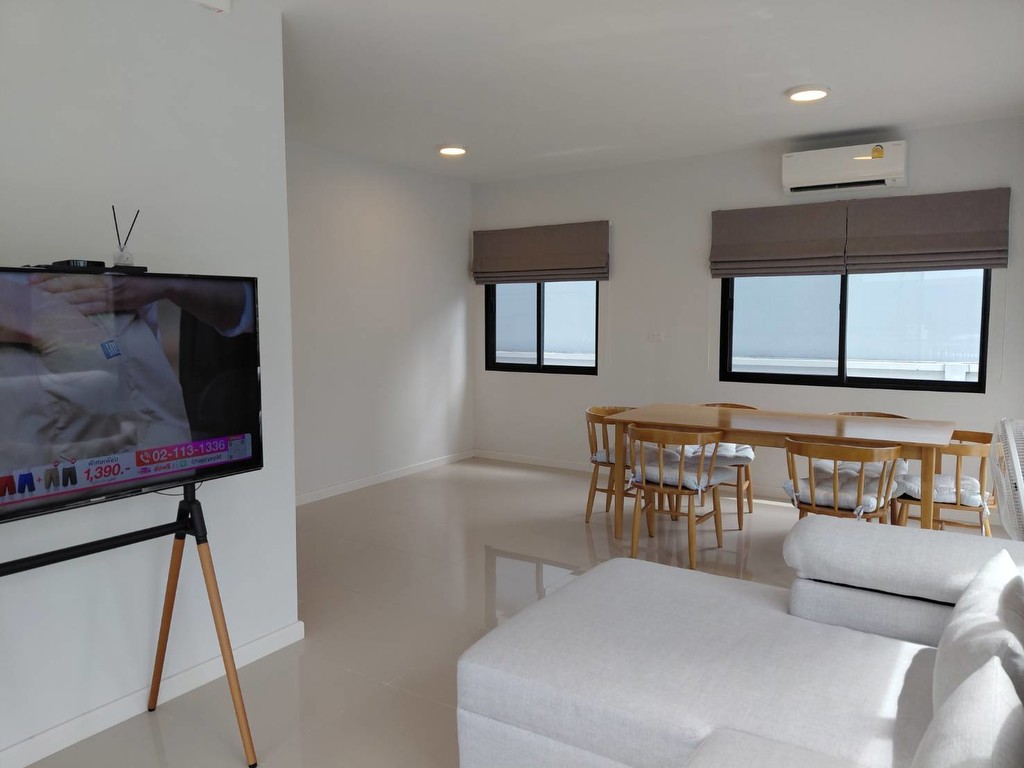 บ้านเดี่ยว โครงการอีโค เฮ้าส์ ปิ่นเกล้า-ศาลายา ECO HAUS Pinklao – Salaya ต.ศาลากลาง อ.บางกรวย นนทบ