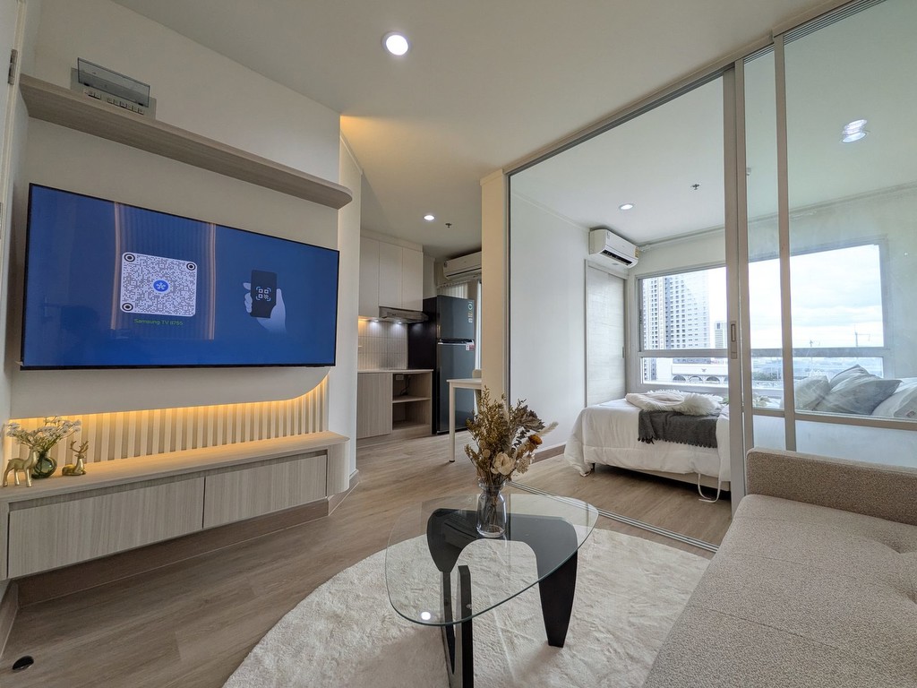 ขายคอนโด / For Sale: Lumpini Place Srinakarin - Huamark Station, 1 Bedroom 26 sq.m. (TFD99Z)