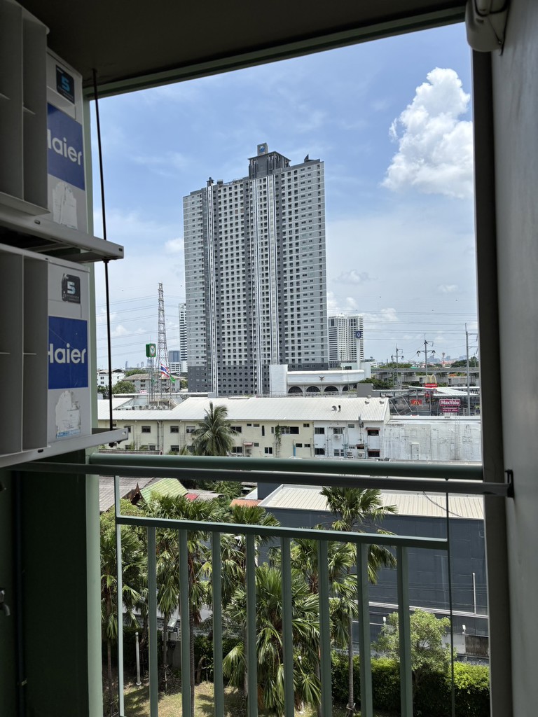 ขายคอนโด / For Sale: Lumpini Place Srinakarin - Huamark Station, 1 Bedroom 26 sq.m. (TFD99Z)