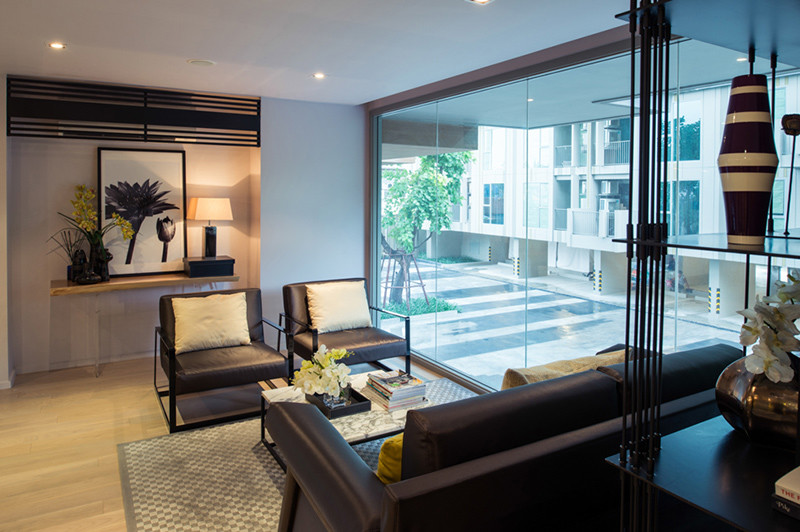 Top-Floor Feel, 47 sqm 1bed - Unblocked City View, 4 Min Walk to BTS