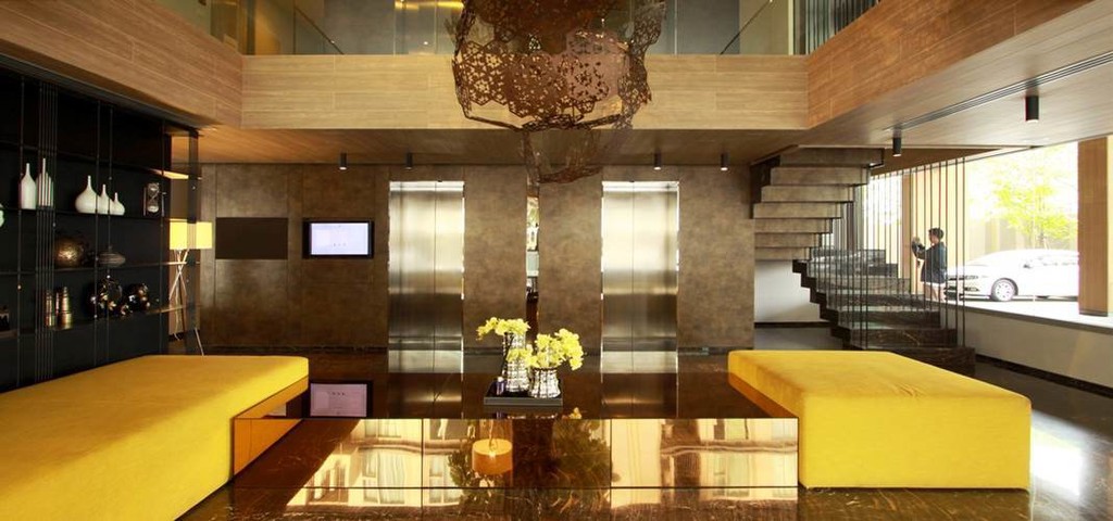 Top-Floor Feel, 47 sqm 1bed - Unblocked City View, 4 Min Walk to BTS