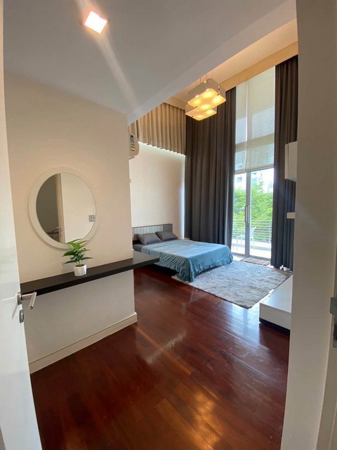 ให้เช่า ทาวน์โฮม โครงการ เดอะ แลนด์มาร์ค เรสซิเดนท์ The Landmark Residence ตกแต่งสวยพร้อมเข้าอยู่