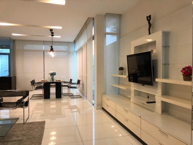 ให้เช่า ทาวน์โฮม โครงการ เดอะ แลนด์มาร์ค เรสซิเดนท์ The Landmark Residence ตกแต่งสวยพร้อมเข้าอยู่