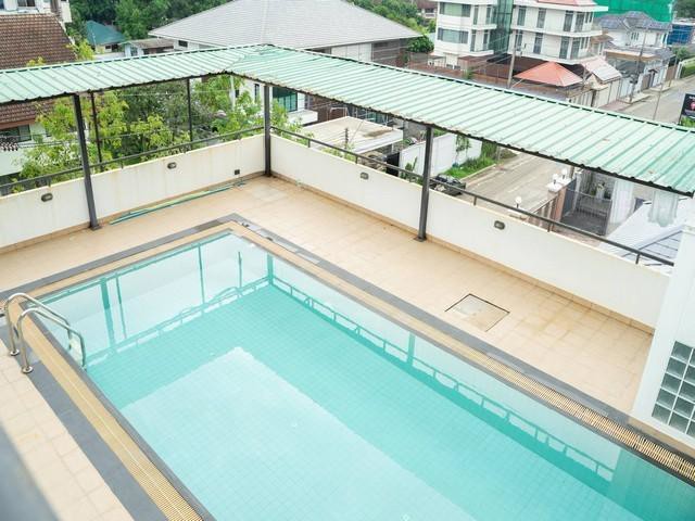 ให้เช่า สำนักงาน โฮมออฟฟิศ มีสระว่ายน้ำ ซอยพรีเมียร์1 ถนนศรีนครินทร์ ใกล้พาราไดซ์พาร์ค ศรีนครินทร์ เ