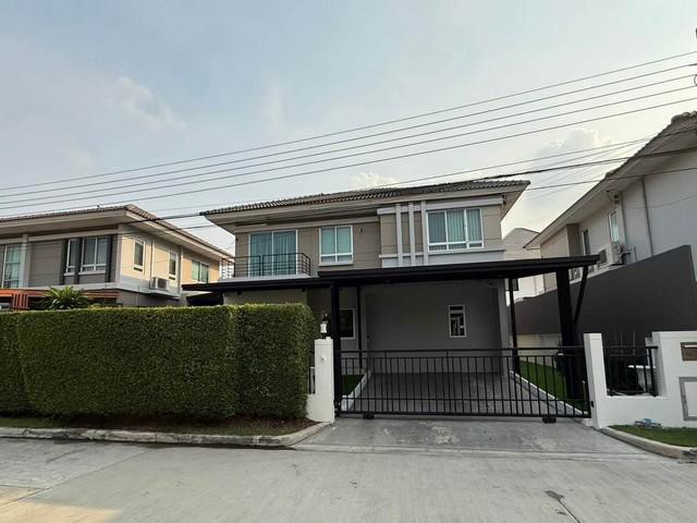 ให้เช่าบ้านเดี่ยว 2 ชั้น โครงการ ไลฟ์ บางกอก บูเลอวาร์ด วงแหวน อ่อนนุช 2 Life Bangkok Boulevard Wong