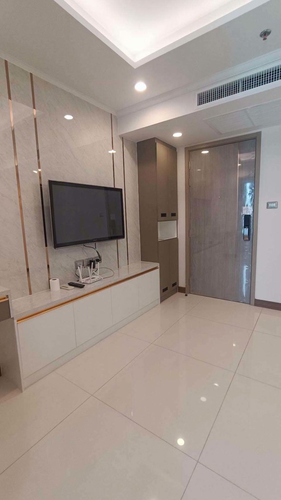 ให้เช่า Supalai Oriental Sukhumvit 39 ตึก B ชั้น 18 เฟอร์ครบ ใกล้ BTS พร้อมพงษ์ รถรับส่งฟรี