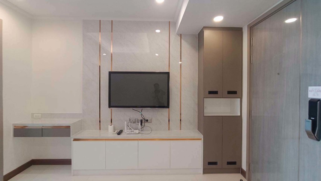 ให้เช่า Supalai Oriental Sukhumvit 39 ตึก B ชั้น 18 เฟอร์ครบ ใกล้ BTS พร้อมพงษ์ รถรับส่งฟรี