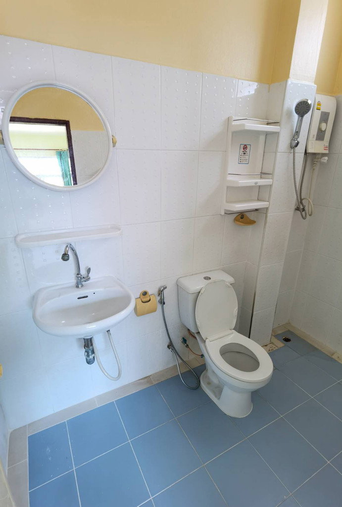 ให้เช่าบ้านเดี่ยวชั้นเดียว หมู่บ้านวรินทร อยู่ลำลูกกาเลียบคลอง3 รังสิต เลี้ยงสัตว์ได้
