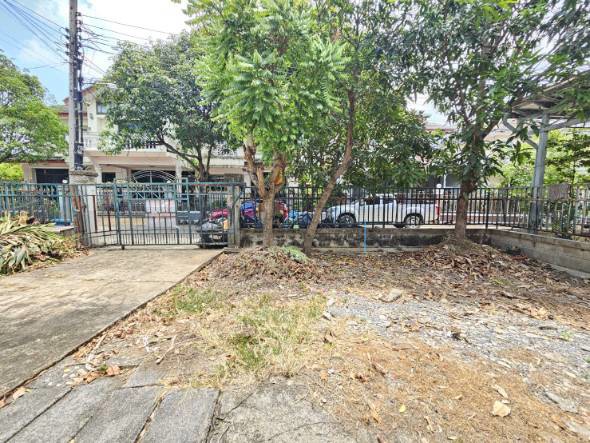 บ้านเดี่ยว 2 ชั้น หลังใหญ่ หมู่บ้านชัยพฤกษ์ ทำเลพระราม 2 - บางขุนเทียน