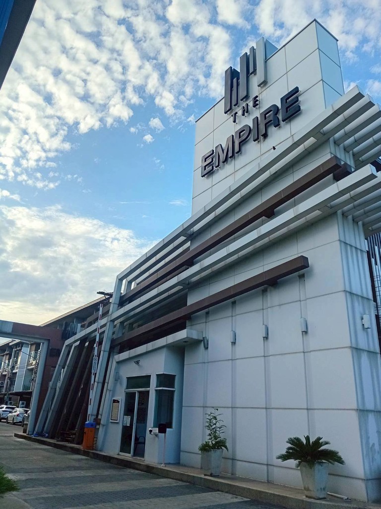 ทาวน์โฮมพร้อมอยู่ โคราช ทำเลเมือง ติดถนนใหญ่