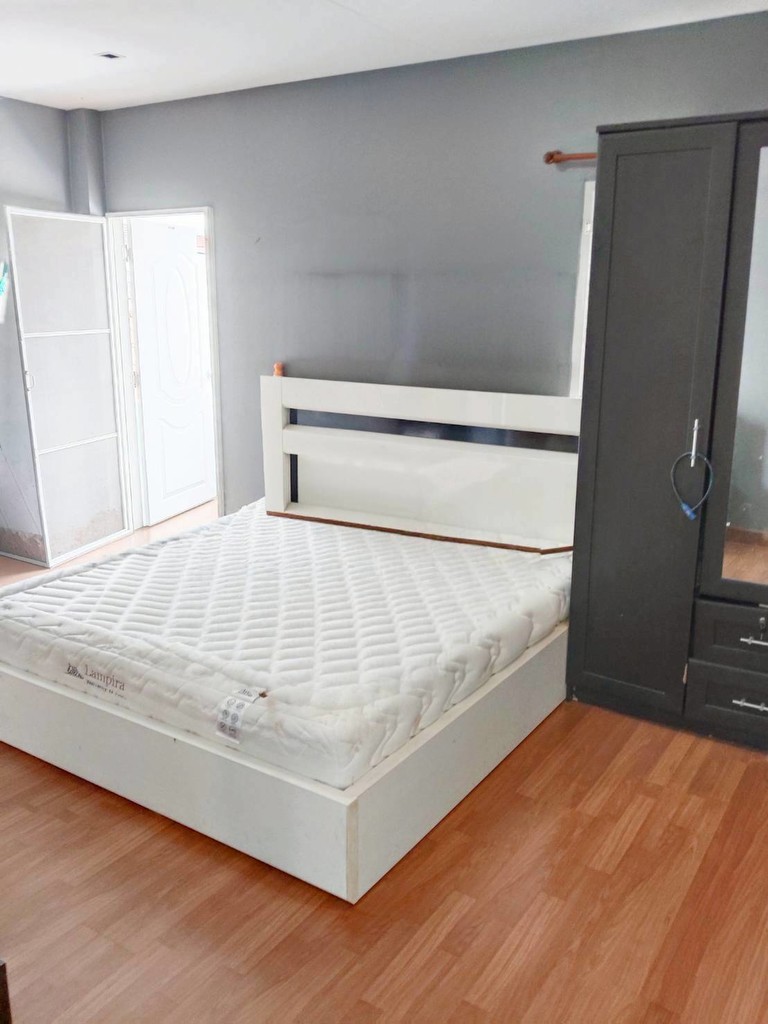 ขายบ้านเดี่ยว 2 ชั้น หมู่บ้านคาซาลีน่า 2 ติดถนนสายหลักนิมิตใหม่ ลดราคาพิเศษ