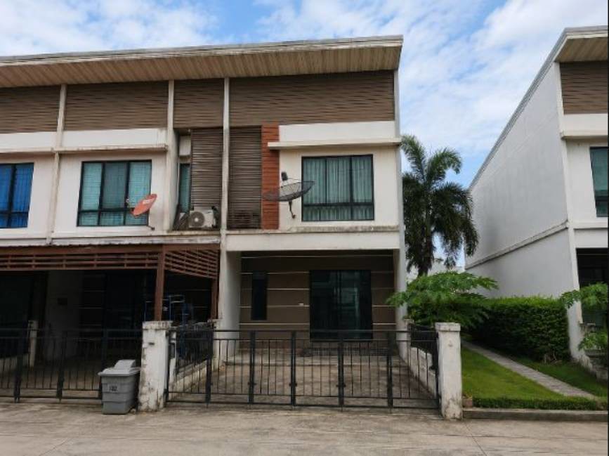 บ้านใหม่ ไม่เคยเข้าอยู่ หลังมุม ราคาดีสุดคุ้ม โครงการ Modi Villa หลวงแพ่ง – ลาดกระบัง