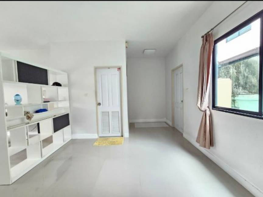 บ้านใหม่ ไม่เคยเข้าอยู่ หลังมุม ราคาดีสุดคุ้ม โครงการ Modi Villa หลวงแพ่ง – ลาดกระบัง