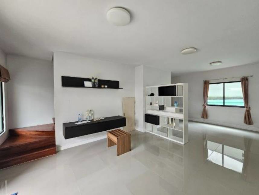 บ้านใหม่ ไม่เคยเข้าอยู่ หลังมุม ราคาดีสุดคุ้ม โครงการ Modi Villa หลวงแพ่ง – ลาดกระบัง