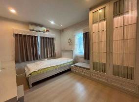 บ้านตัวอย่างโครงการ Villaggio บางนา บ้านพร้อมอยู่ ตกแต่งครบ พร้อมเฟอร์นิเจอร์ หิ้วกระเป๋าเข้าอยู่ได้